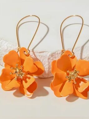 🧡 NEW Orange & Gold Flower Dangle Earrings 🧡